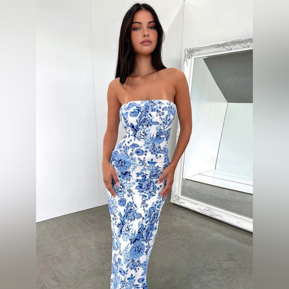 Floral Blue and White Strapless Dress Maxi Commense Medium - Picture 2 of 6